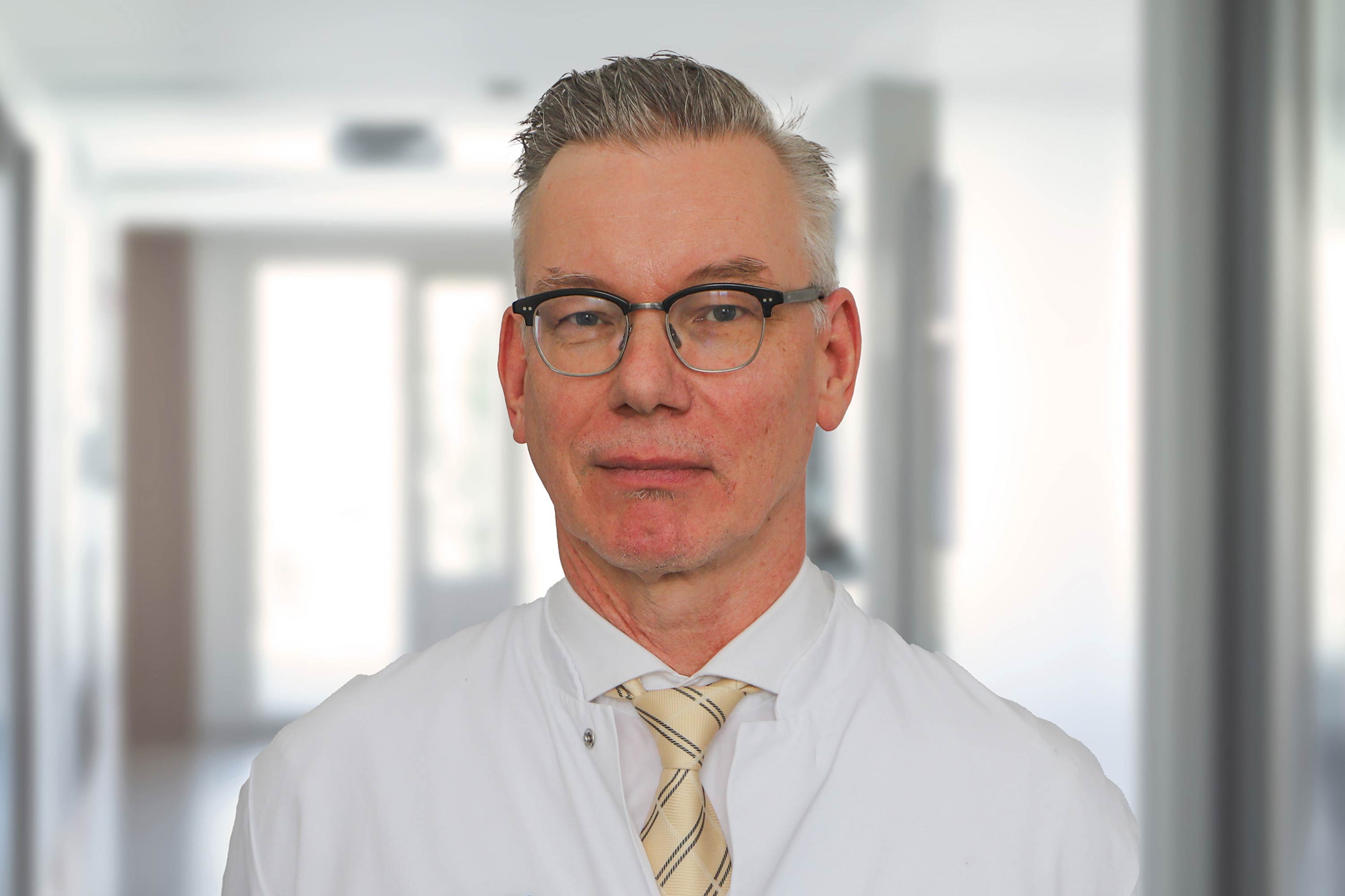 Dr. Peter Ströcker